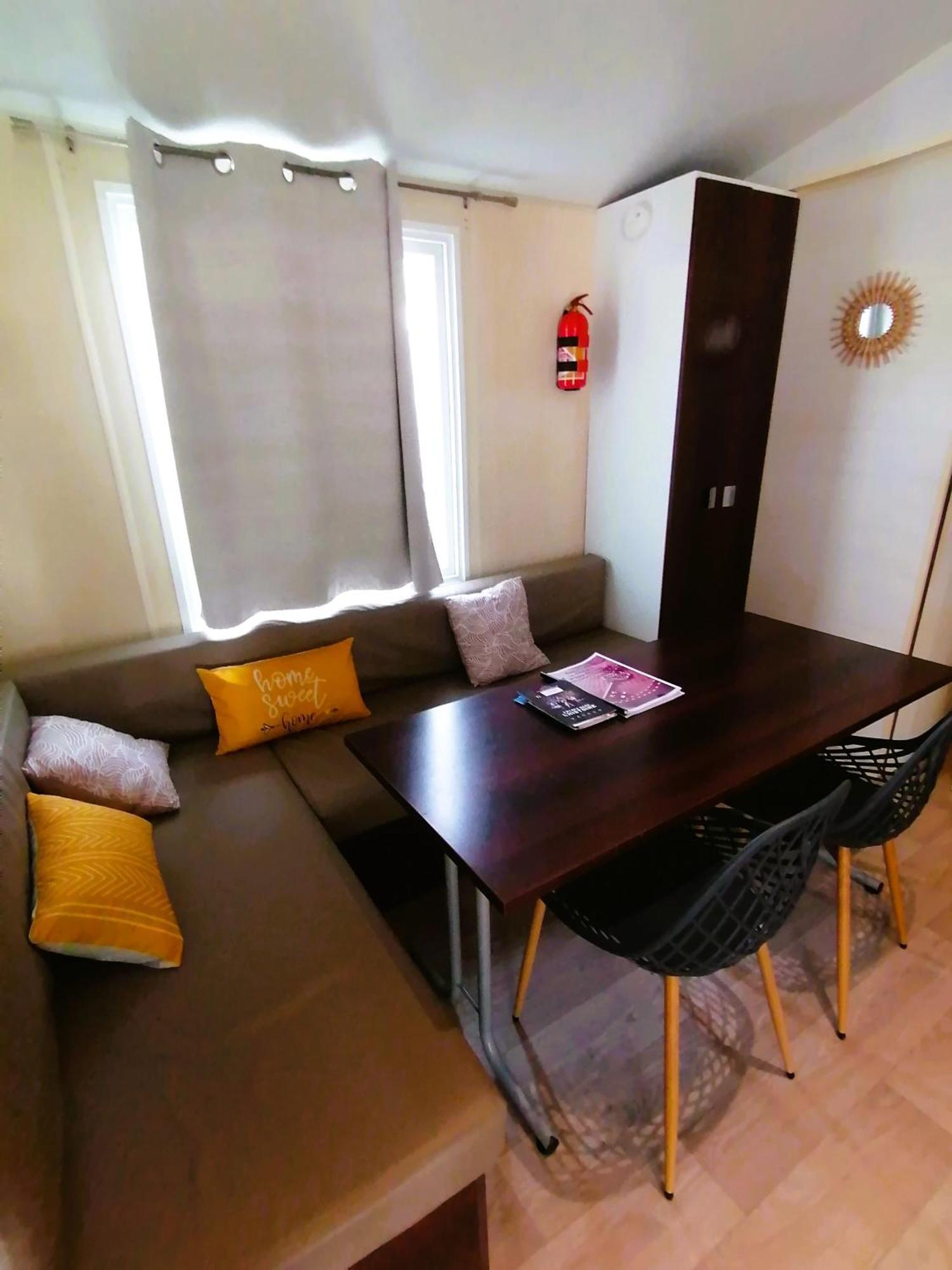 Entre Mer Et Roseaux - Piscine - Proche Centre Et Mer - Petfriendly Port-la-Nouvelle Szoba fotó