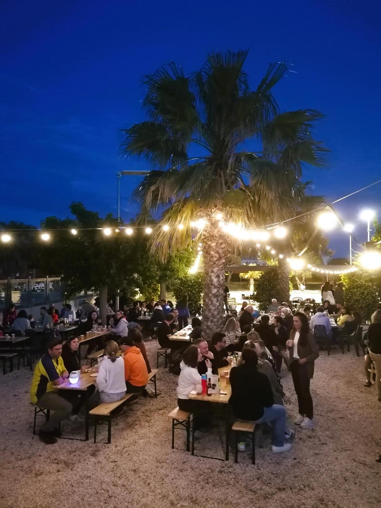 Entre Mer Et Roseaux - Piscine - Proche Centre Et Mer - Petfriendly Port-la-Nouvelle Szoba fotó